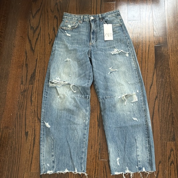 TRF MID WAIST BAGGY RIPPED BALLOON JEANS 27 (US 4) - Picture 3 of 9